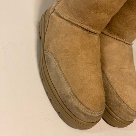 UGG Camel Suede Sheepskin Leather Mid Calf Winter Boots size 8 - Picture 6 of 16